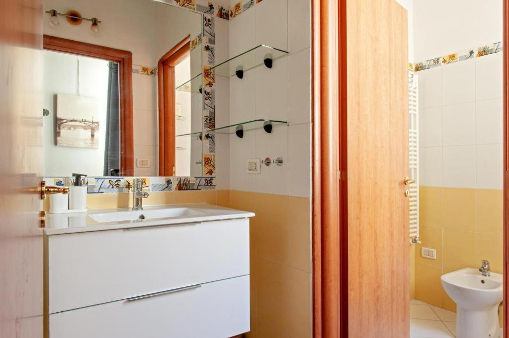 Casa Felicita' Apartment Livorno Exterior photo